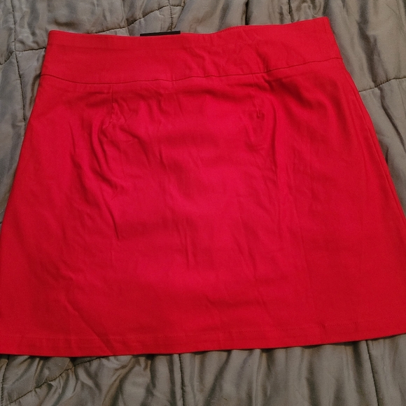 Rafaella Dresses & Skirts - Skort, red, size large, Raffaello brand